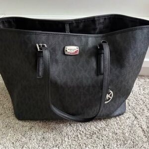 Michael Kors Black Logo Interior Bag with matching wallet